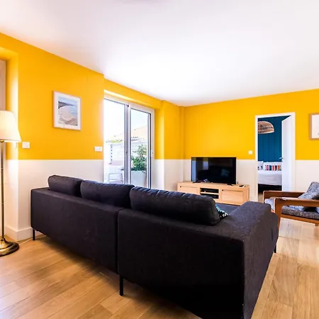 Appartement Les Halles Keyweek Duplex With Terrace And Parking In Center