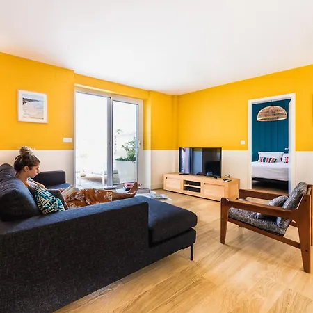 Appartement Les Halles Keyweek Duplex With Terrace And Parking In Center Biarritz