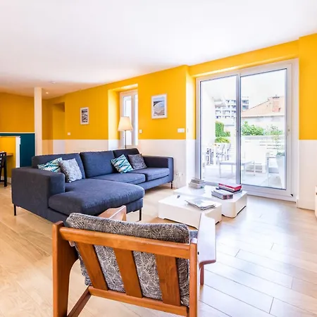아파트 Les Halles Keyweek Duplex With Terrace And Parking In Center *