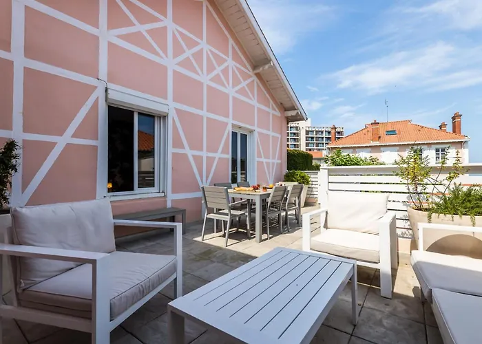 Les Halles Keyweek Duplex With Terrace And Parking In Center Appartement