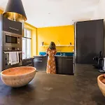 Les Halles Keyweek Duplex With Terrace And Parking In Center דירה ביאריץ