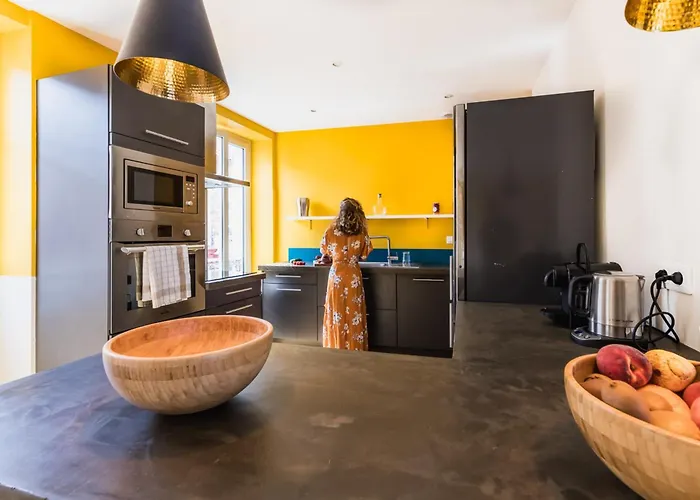 Les Halles Keyweek Duplex With Terrace And Parking In Center Appartamento Biarritz